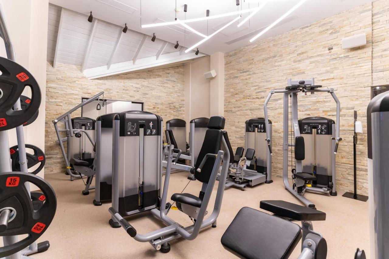 Caribe Deluxe Princess Punta Cana Ngoại thất bức ảnh A gym