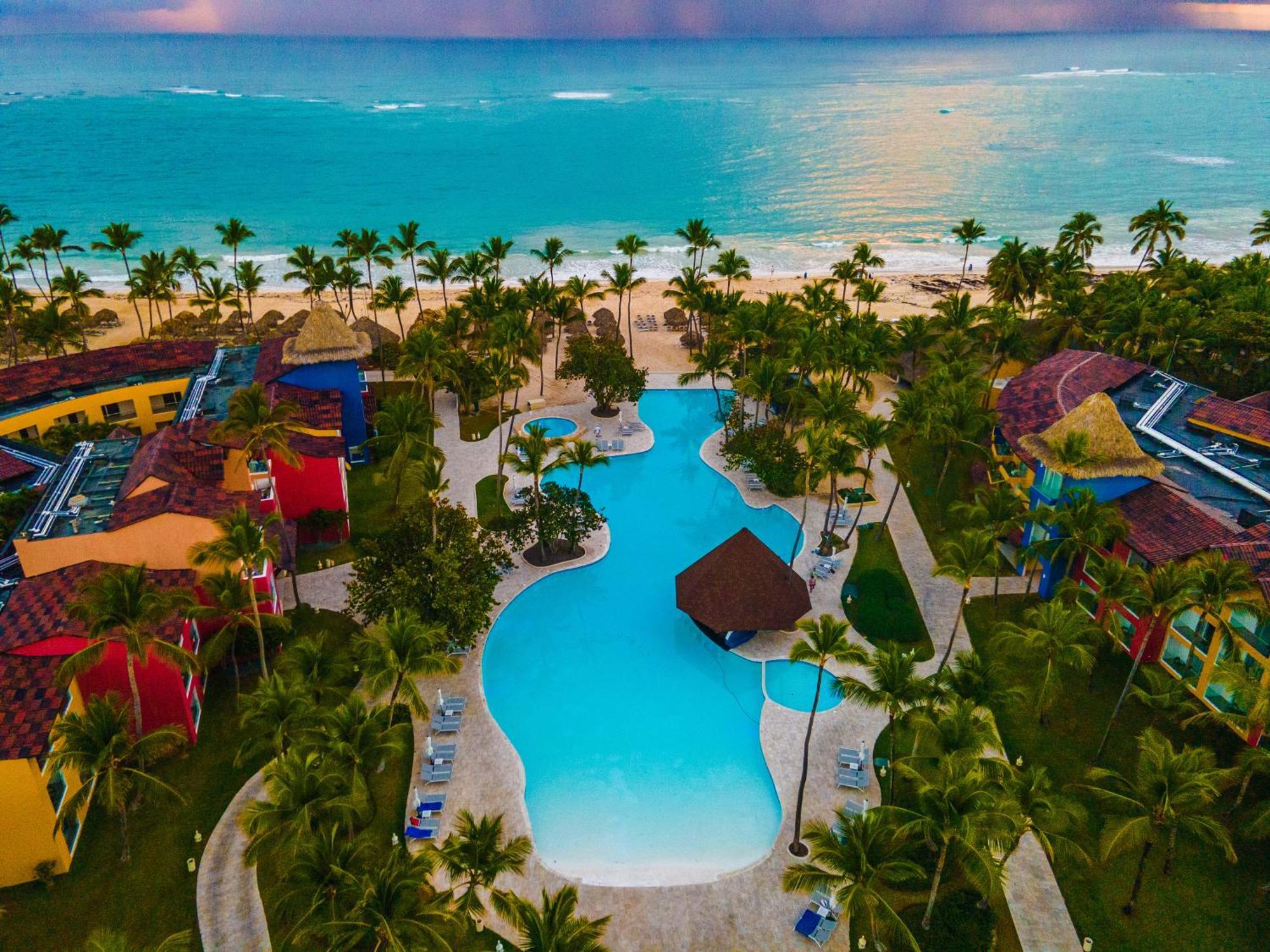 Caribe Deluxe Princess Punta Cana Ngoại thất bức ảnh Hard Rock Hotel & Casino Punta Cana